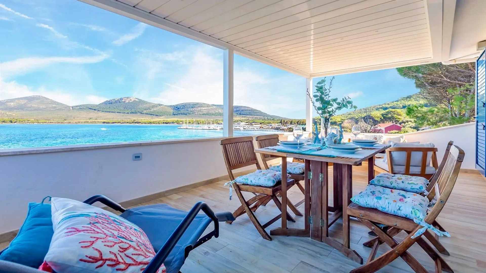 Sardinia Re - Porto Conte Bay Terrace Apartment Italy
