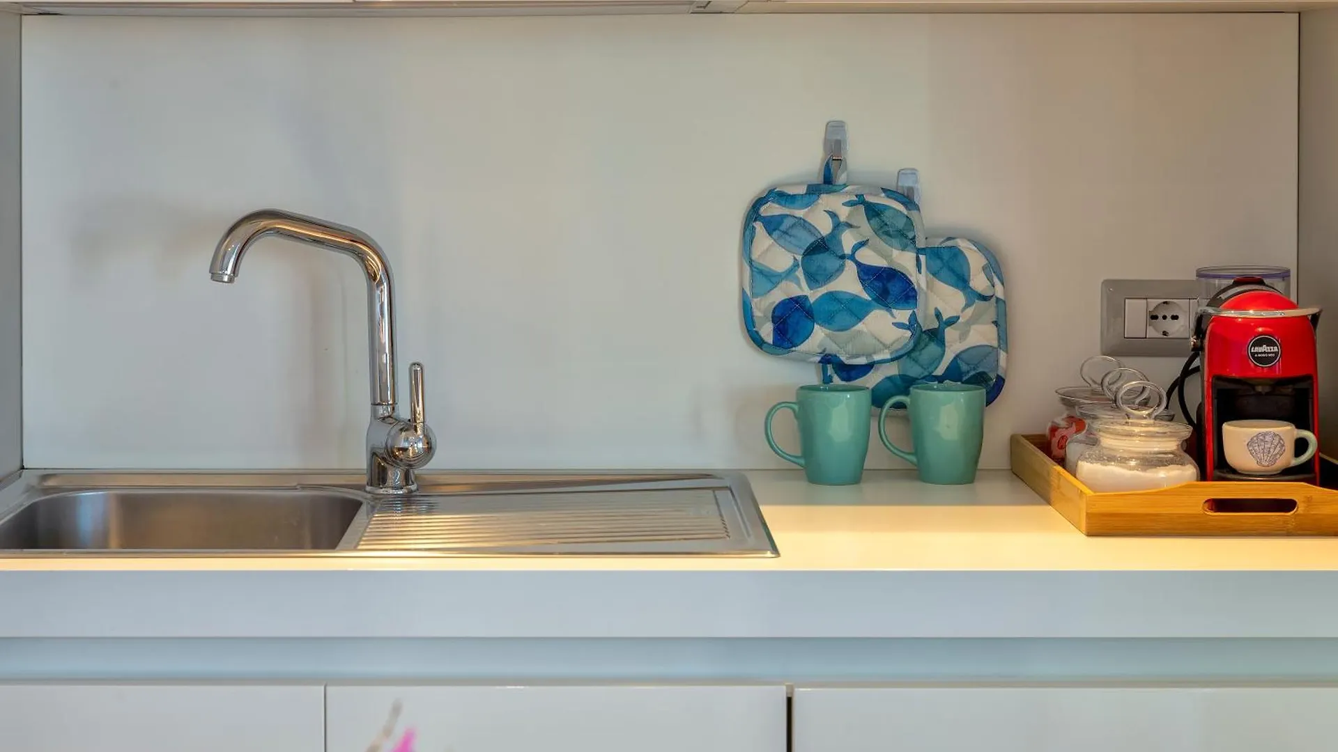 Sardinia Re - Porto Conte Bay Terrace Apartment Italy